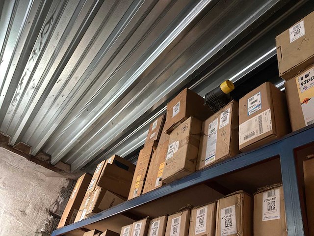 Diverse condensatoren en radiatoren voor o.a. audi en volkswagen (14x) - afbeelding 1 van  12