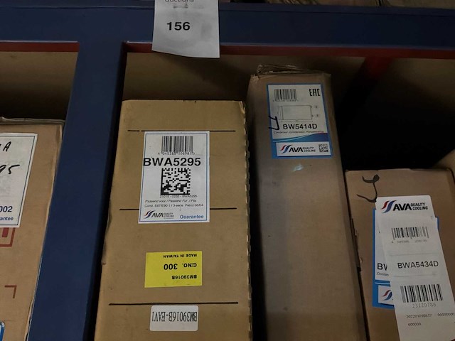 Diverse condensatoren en radiatoren voor o.a. bmw en citroën (15x) - afbeelding 2 van  9