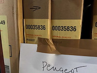 Diverse condensatoren en radiatoren voor o.a. chrysler, dodge en peugeot (23x) - afbeelding 4 van  13