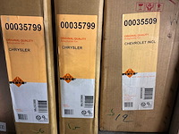 Diverse condensatoren en radiatoren voor o.a. chrysler, dodge en peugeot (23x) - afbeelding 8 van  13