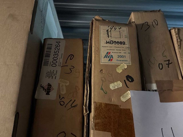 Diverse condensatoren en radiatoren voor o.a. huyndai en honda (18x) - afbeelding 6 van  8