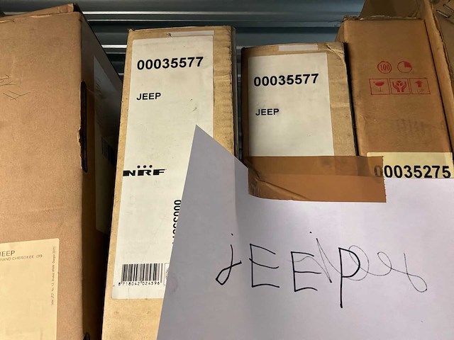 Diverse condensatoren en radiatoren voor o.a. jeep en kia (17x) - afbeelding 5 van  9