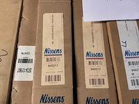 Diverse condensatoren en radiatoren voor o.a. jeep en kia (17x) - afbeelding 7 van  9