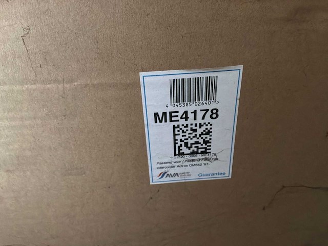 Diverse condensatoren en radiatoren voor o.a. mercedes-benz (11x) - afbeelding 5 van  10