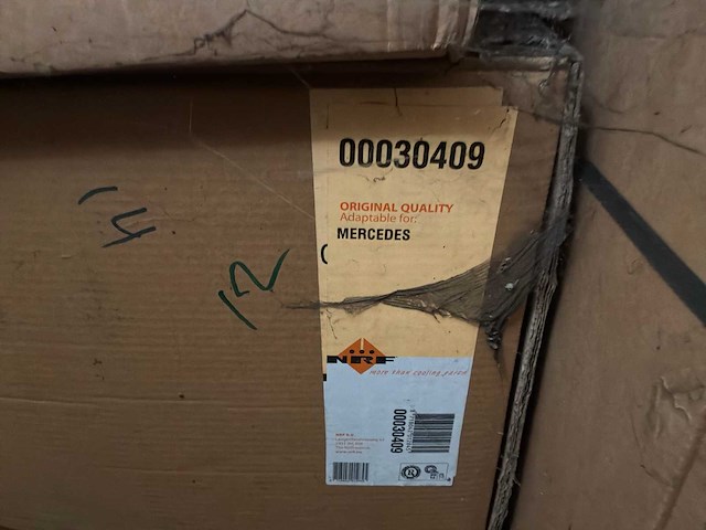 Diverse condensatoren en radiatoren voor o.a. mercedes-benz (11x) - afbeelding 9 van  10