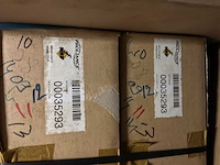 Diverse condensatoren en radiatoren voor o.a. mitsubishi (10x) - afbeelding 3 van  4