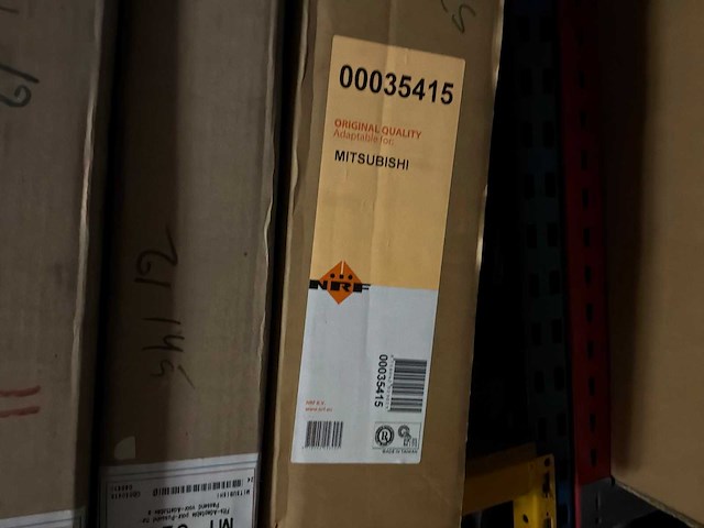 Diverse condensatoren en radiatoren voor o.a. mitsubishi (10x) - afbeelding 7 van  7