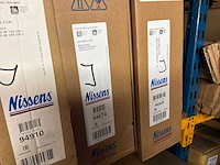 Diverse condensatoren en radiatoren voor o.a. mitsubishi en mercedes-benzine (11x) - afbeelding 9 van  9