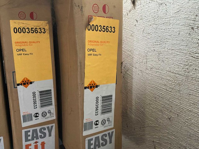 Diverse condensatoren en radiatoren voor o.a. opel (15x) - afbeelding 8 van  9