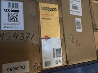 Diverse condensatoren en radiatoren voor o.a. opel (32x) - afbeelding 18 van  20