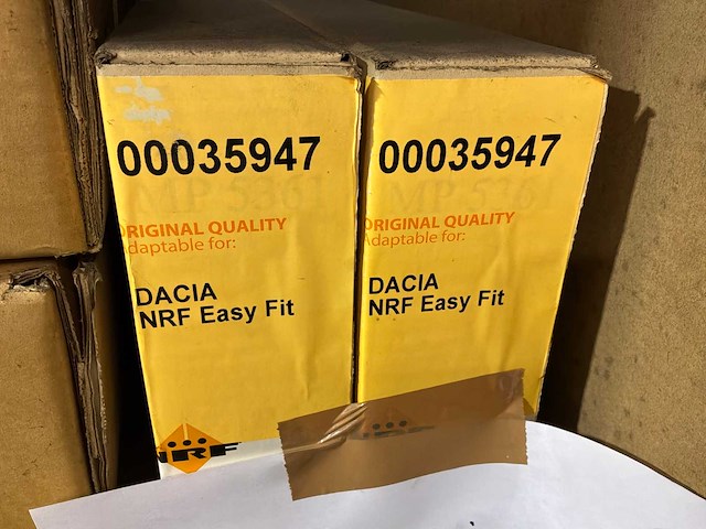 Diverse condensatoren en radiatoren voor o.a. porsche, opel en dacia (20x) - afbeelding 7 van  10