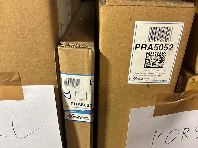 Diverse condensatoren en radiatoren voor o.a. porsche, opel en dacia (20x) - afbeelding 9 van  10