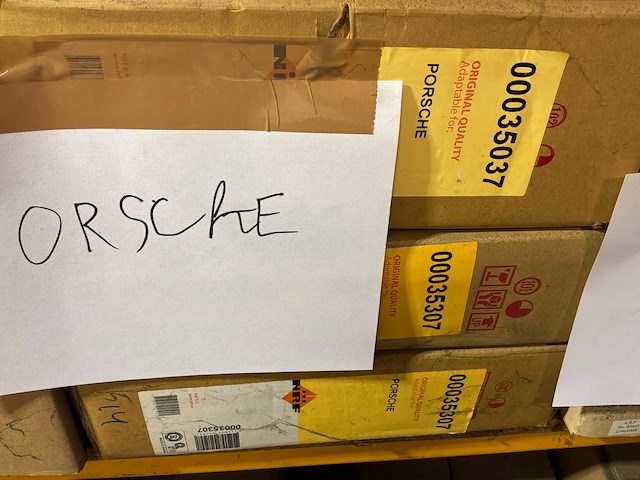 Diverse condensatoren en radiatoren voor o.a. porsche, opel en dacia (20x) - afbeelding 9 van  12