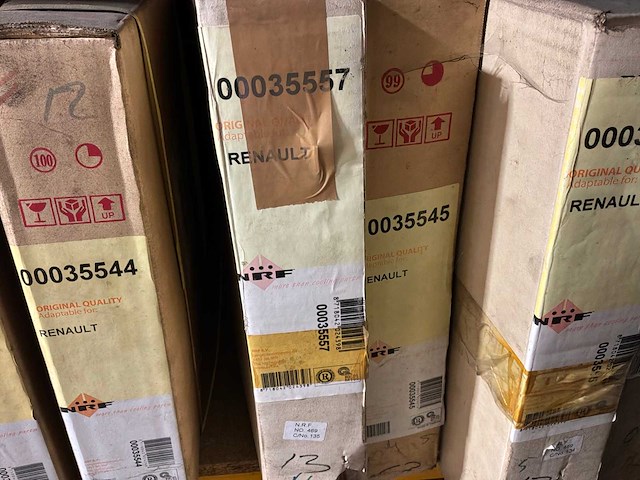 Diverse condensatoren en radiatoren voor o.a. renault (16x) - afbeelding 7 van  9