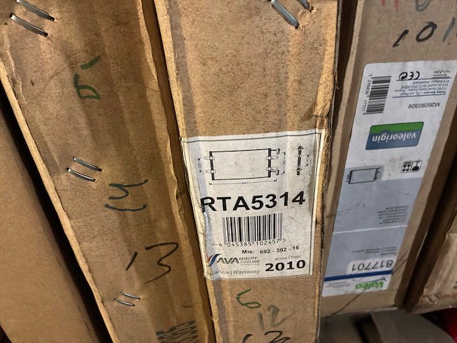 Diverse condensatoren en radiatoren voor o.a. renault (17x) - afbeelding 2 van  7