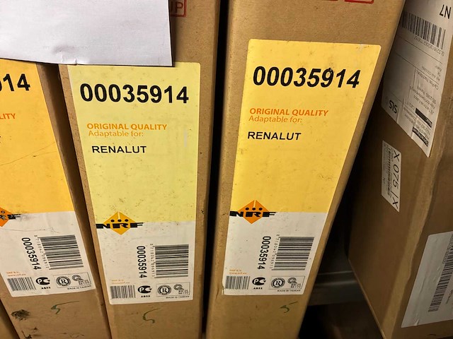 Diverse condensatoren en radiatoren voor o.a. renault (17x) - afbeelding 8 van  13