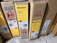 Diverse condensatoren en radiatoren voor o.a. toyota (17x) - afbeelding 5 van  10