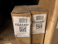 Diverse condensatoren en radiatoren voor o.a. toyota en volvo (16x) - afbeelding 7 van  12