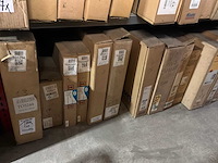 Diverse condensatoren en radiatoren voor o.a. toyota en volvo (16x) - afbeelding 1 van  12