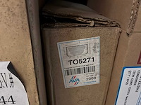 Diverse condensatoren en radiatoren voor o.a. toyota en volvo (16x) - afbeelding 6 van  12