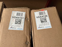 Diverse condensatoren en radiatoren voor o.a. volvo en toyota (17x) - afbeelding 10 van  13