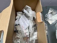 Diverse connectoren industriële connectordoos - afbeelding 2 van  7