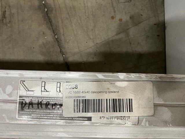 Diverse dakopeningen en kaders (17x) - afbeelding 4 van  12