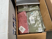 Diverse dames en herenkleding (ca. 55x) - afbeelding 3 van  3