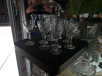 Diverse decoratieve beeldjes en schalen - afbeelding 7 van  9