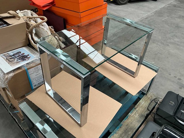 Diverse design bijzettafels (2x) - afbeelding 2 van  4