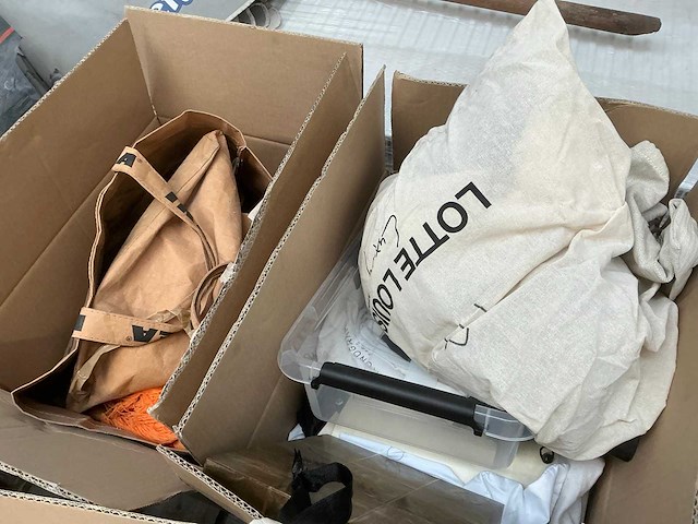 Diverse designer dummy’s /gifts en diverse kleding/diversen - afbeelding 13 van  20