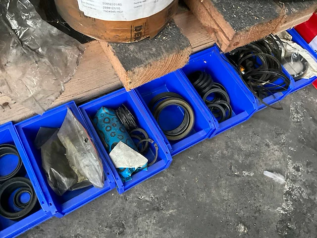 Diverse dichtingen en verlichting - afbeelding 10 van  29