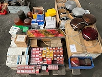 Diverse dichtingen en verlichting - afbeelding 12 van  29