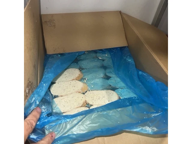 Diverse diepvriesproducten voor pizza - afbeelding 11 van  15