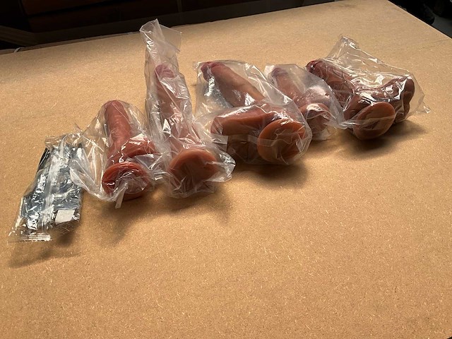Diverse dildo’s met zuignap (6x) - afbeelding 4 van  5