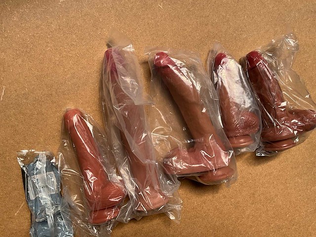 Diverse dildo’s met zuignap (6x) - afbeelding 5 van  5