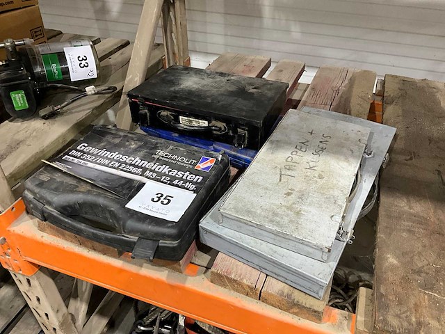 Diverse draadsnijset (5x) - afbeelding 1 van  6