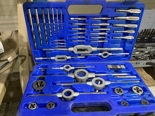 Diverse draadsnijset (5x) - afbeelding 6 van  6