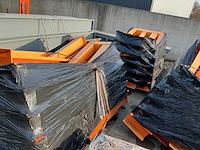 Diverse draagarmstellingen - afbeelding 8 van  16