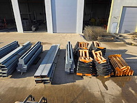 Diverse draagarmstellingen - afbeelding 9 van  16