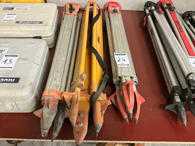 Diverse driepikkels (3x) - afbeelding 2 van  3