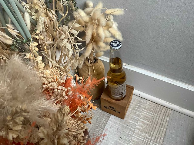 Diverse droogbloemen en decoratie - afbeelding 2 van  12