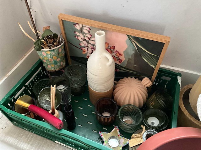 Diverse droogbloemen en decoratie - afbeelding 10 van  12