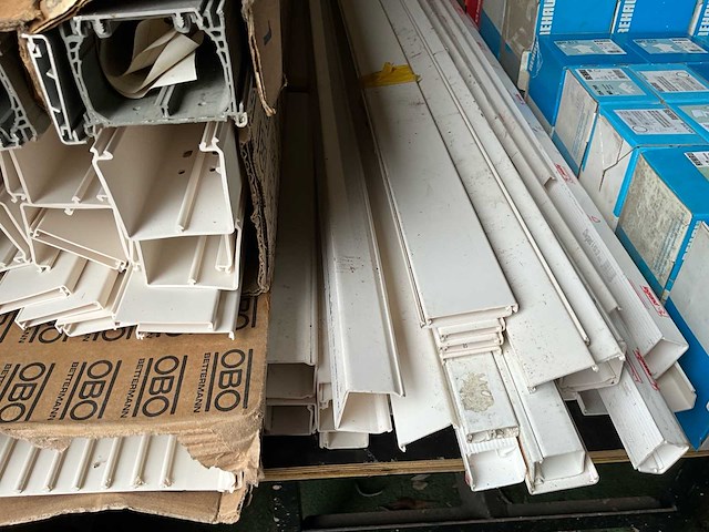 Diverse electronica - afbeelding 19 van  27