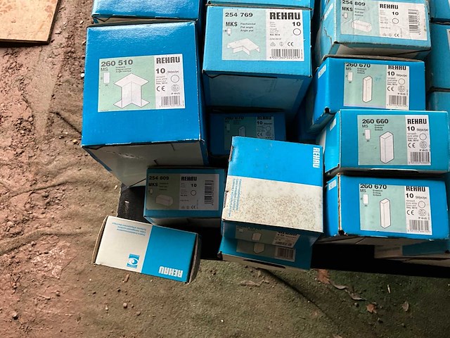 Diverse electronica - afbeelding 17 van  27