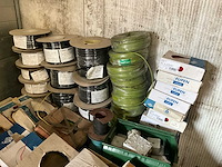 Diverse electronica - afbeelding 27 van  27