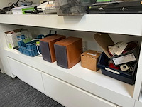 Diverse electrotoestellen en toebehoren - afbeelding 2 van  10