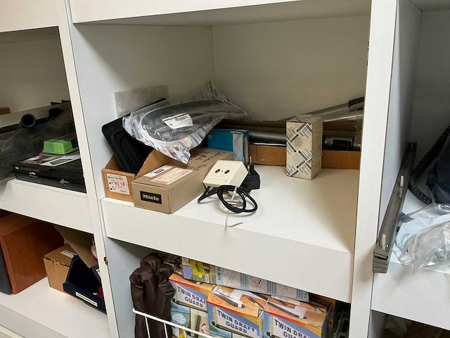 Diverse electrotoestellen en toebehoren - afbeelding 7 van  10