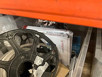 Diverse elektriciteitstoebehoren - afbeelding 7 van  12