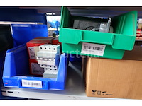 Diverse elektrische accessoirepakketten - afbeelding 4 van  26